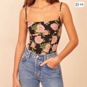 Reformation Grace top in Rosalia Size 4